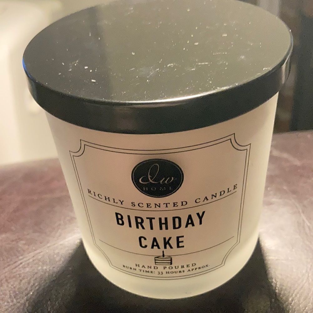 DW Home Richly Scented Candle Birthday Cake